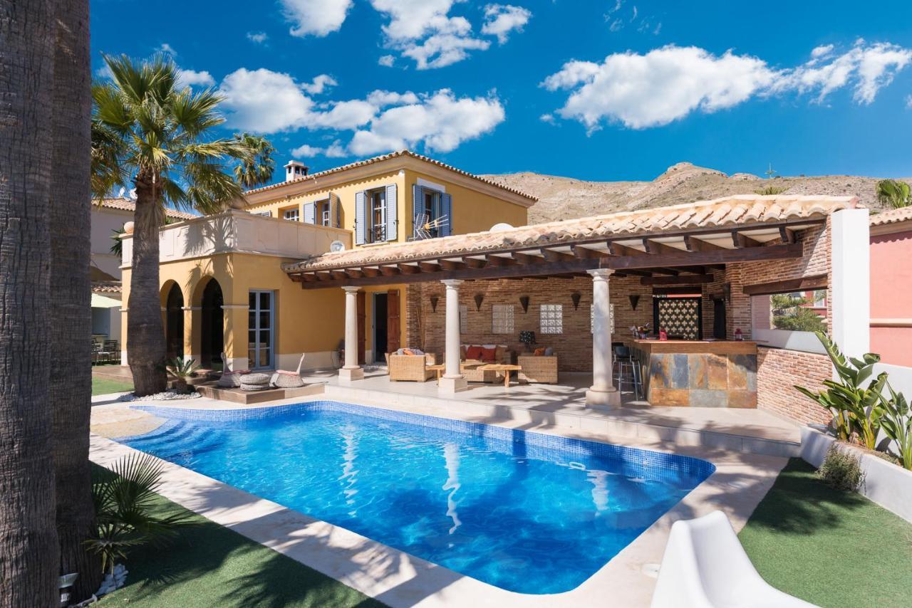 Villa exclusiva con espectaculares vistas al Mediterráneo Cala de Finestrat Esterno foto