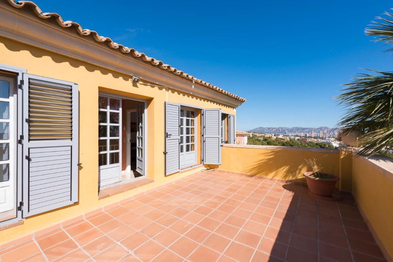 Villa exclusiva con espectaculares vistas al Mediterráneo Cala de Finestrat Esterno foto